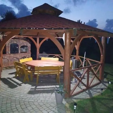 Domki Letniskowe Patrycja *